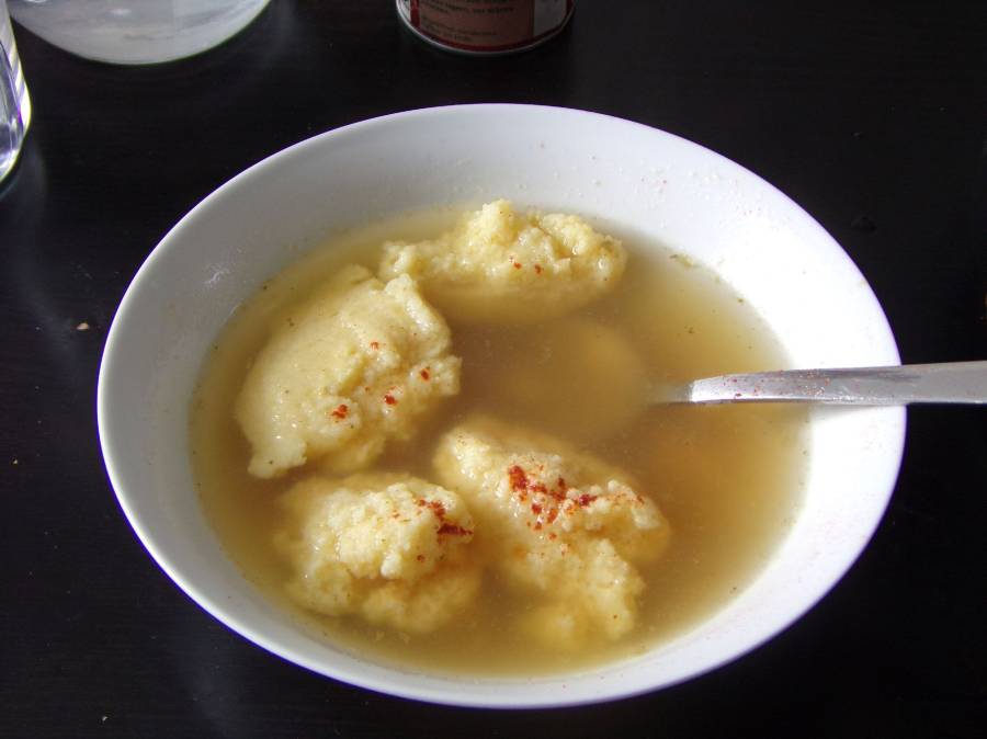 griessnockerln.jpg griessnockerln.jpg